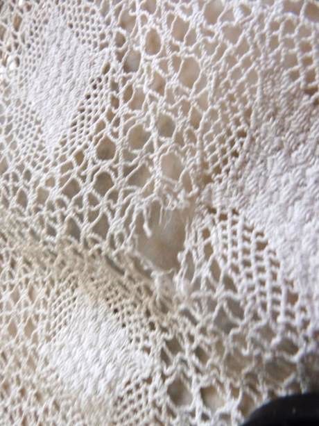 Krásna cvernová záclona,