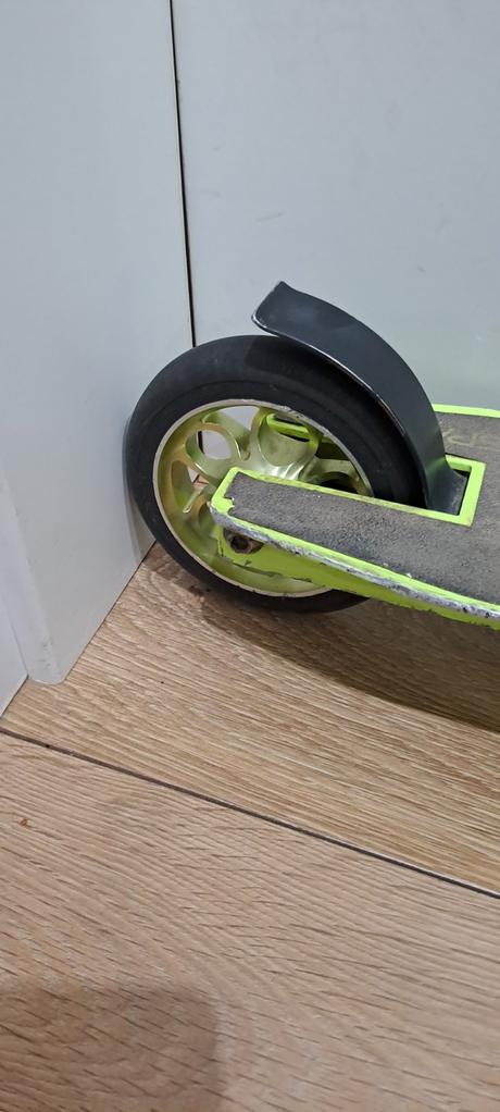 Kolobežka spartan na skákanie, 