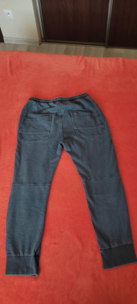 Teplákové rifle, reserved,158