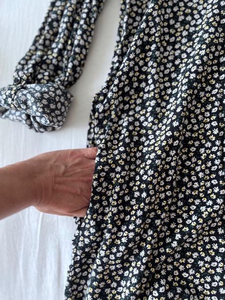 H&m kvietkované šaty vel.170, h&m,170