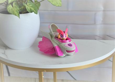 Paw patrol-spin master-mighty pups-skye,
