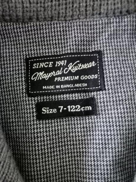 Chlapčenský sveter č122, 122