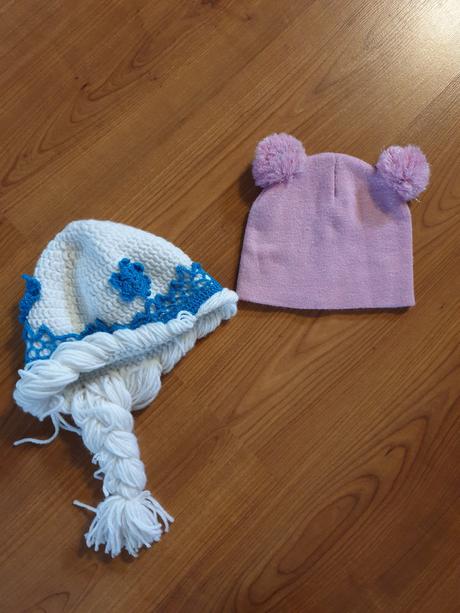 2x ciapocka, frozena s dvomi bombulkami, 128