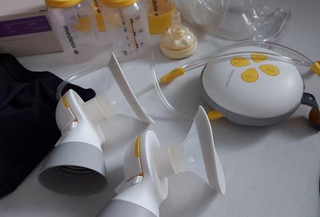 Odsávačka materského mlieka medela,