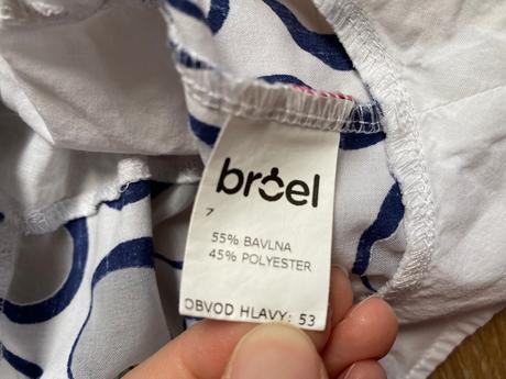 Modrý klobúk, broel,86