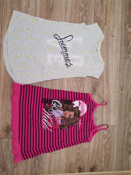 2x šaty 128, disney,128