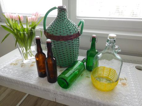 Sklo opletené / čisté fľaše zelené, hnedé,, 