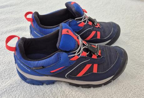 Tenisky vodeod. 35, quechua,35