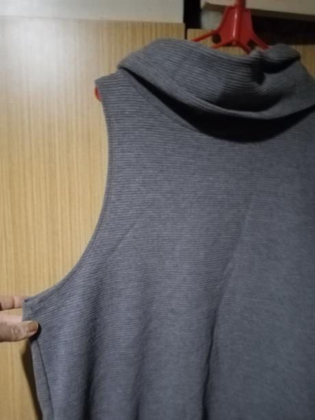 Dámske rolakove šaty, l