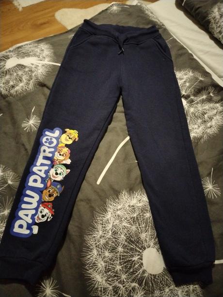 Teplaky pre chlapca, 122