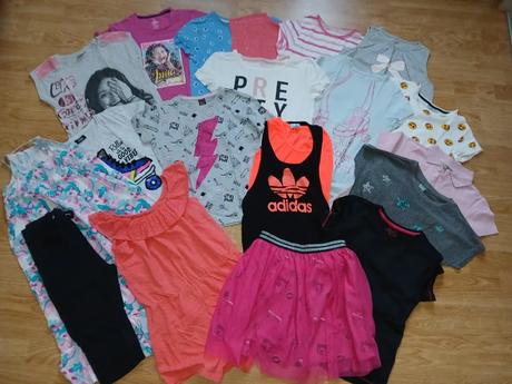 Mix oblečenia 146/152, 19ks, 140–152