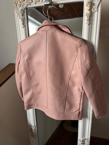 Ružový kožáčik, sinsay,122