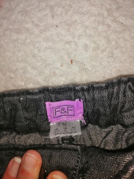 Dievčenske kratasy, f&f,122
