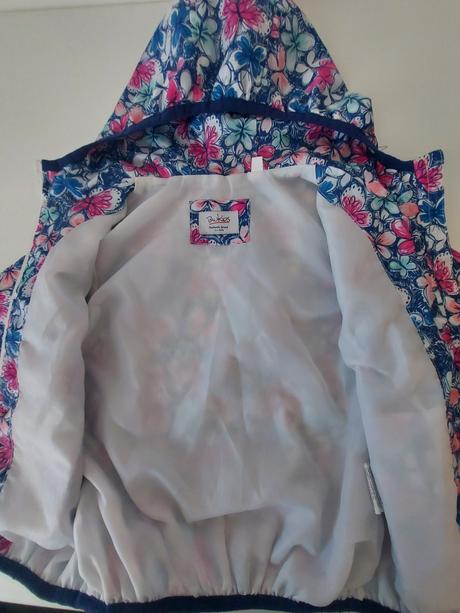 Bundička blukids, 98