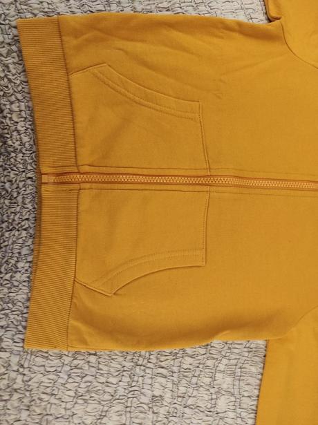 Predám chlapč. mikinu vo veľ. 110, fox & bunny,110