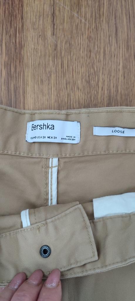 Nohavice, bershka,40