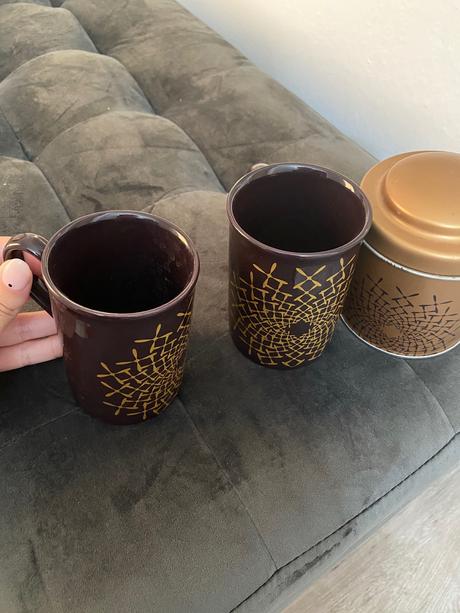 Hrnčeky a dóza na cukor, 