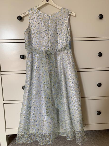 Šatočky so slivkami, 146