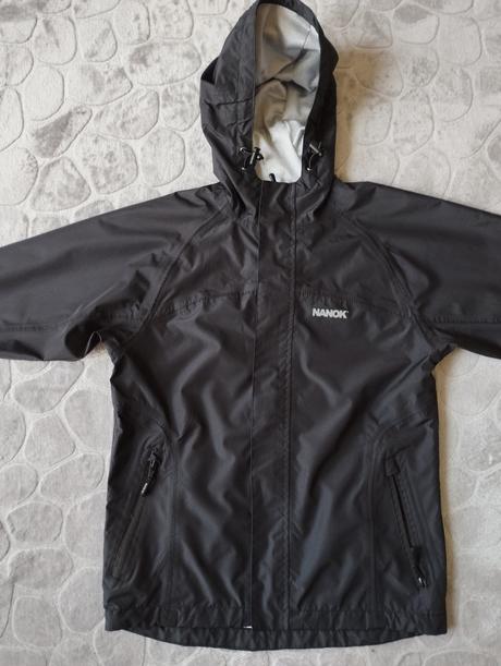 Tenká outdoor vetrovka, 140