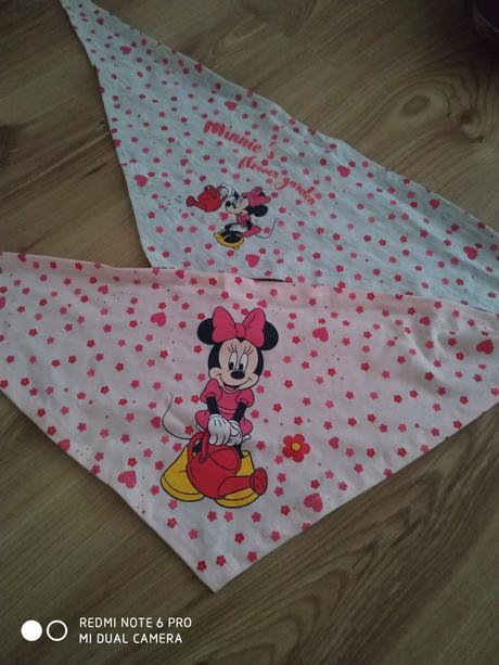 Nové šatky na hlavu, disney