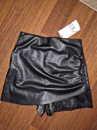 Sukňové kraťasy., zara,34