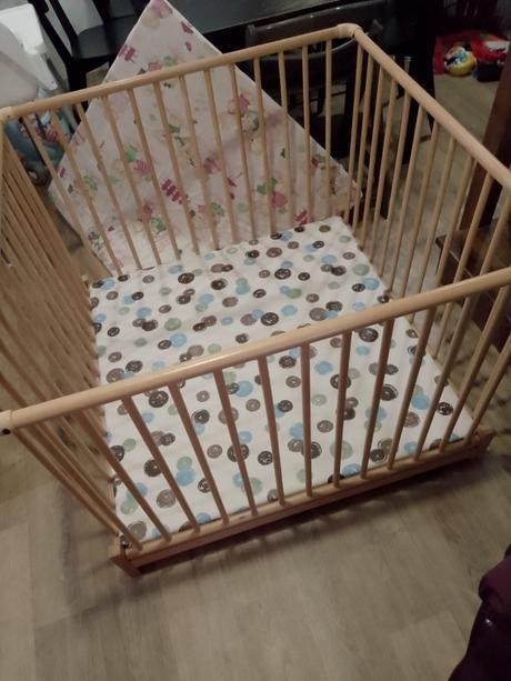 Ohrádka, šírka (cm): 100,dĺžka (cm): 100