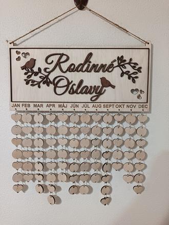 Nádherný rodinný kalendár,
