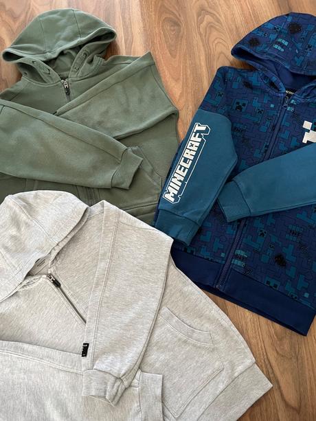 Mikinky, reserved,134