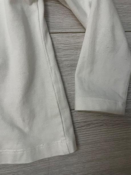 Moderný top s flitrami, mayoral,104
