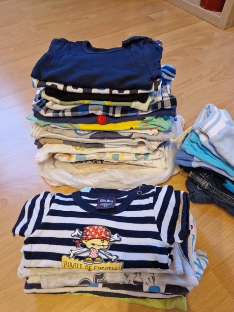 Balík oblečenia, 68–80