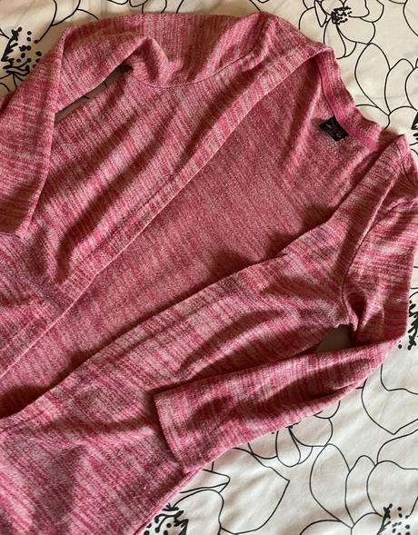 Svetrík - kartigán y.f.k v. 128, 128