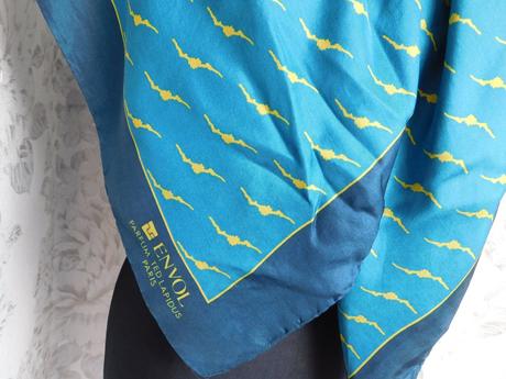 Kvalitná luxusna hodvabna elegantná šatka, l