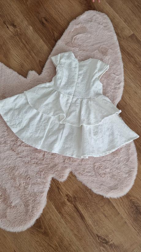 Biele saty reserved, reserved,86