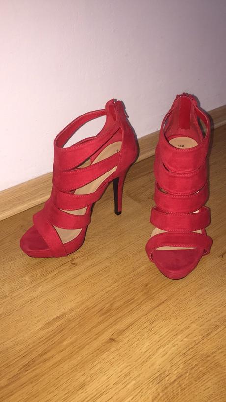 Sandále na opätku, 36