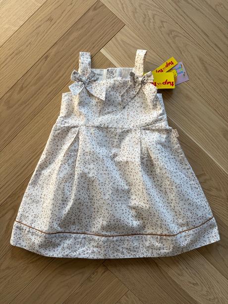 Tup-tup šaty, tup tup,86