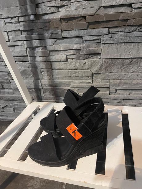 Calvin klein v.38, 38