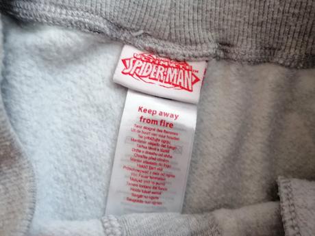 Sivé kratasy, marvel,104