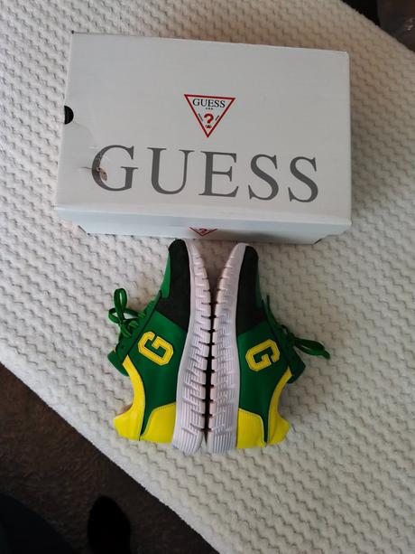 Tenisky zn.guess č.37, guess,37