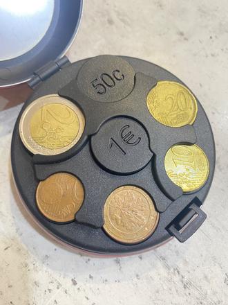 Peňaženka na mince,