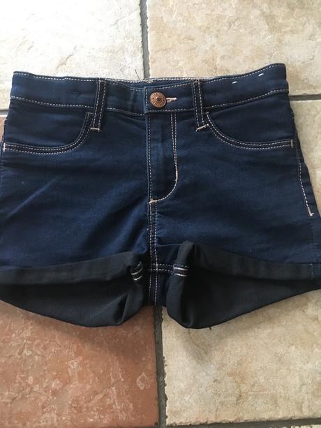 Tričko, kraťasy a svetrik, topolino,122