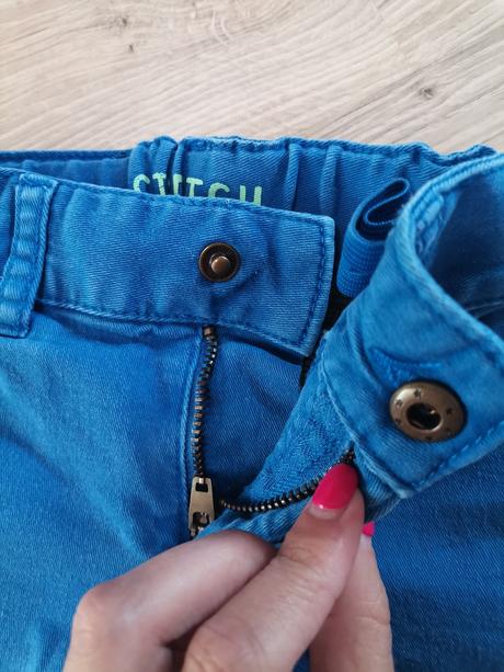 Chlapčenske modré rifle, h&m,98