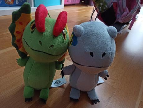 Dinosaurus - plyšak, 