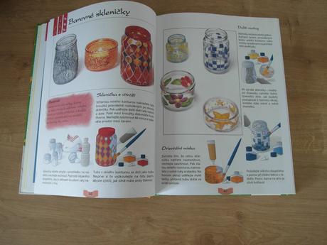 Nejvetsi kniha napadu, 