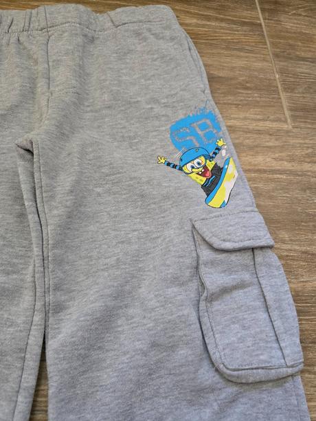 Hrubšie tepláky č.138, nickelodeon,128