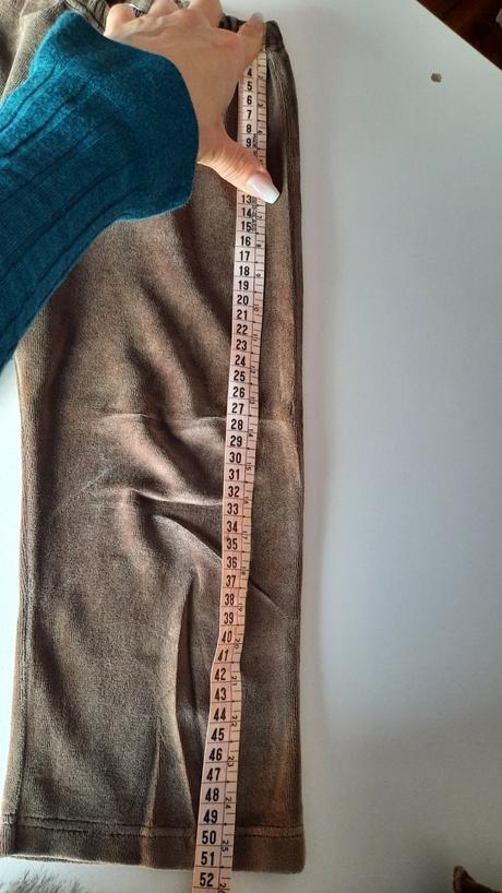 Zamatová súpravička, 86