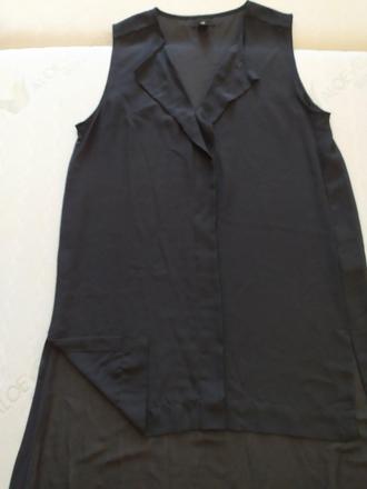 Čierna blúzka predĺžená k leginam, h&m,40