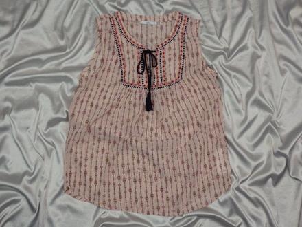 Kvalitný letný top, s