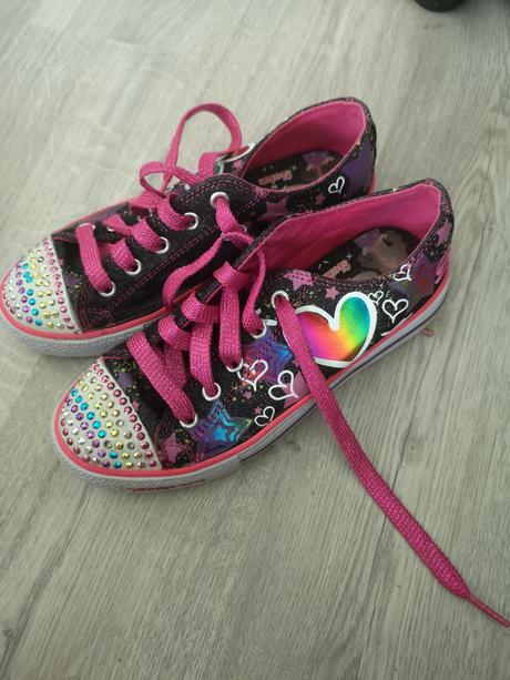 Sketchers tenisky, 34