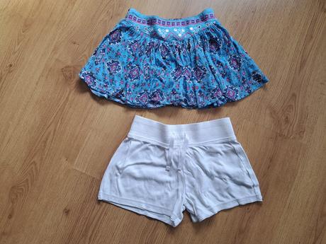 2x kraťasy v.128/134, next,128