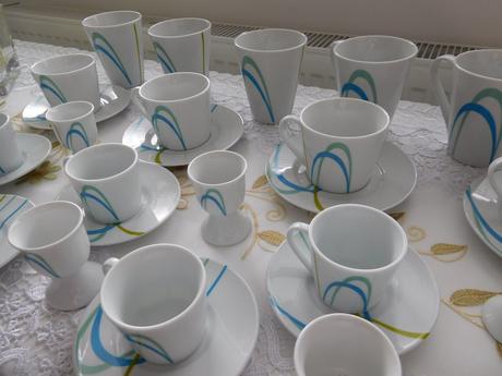 Porcelánová sada na čajík+kapučíno+kávičku-nová, 